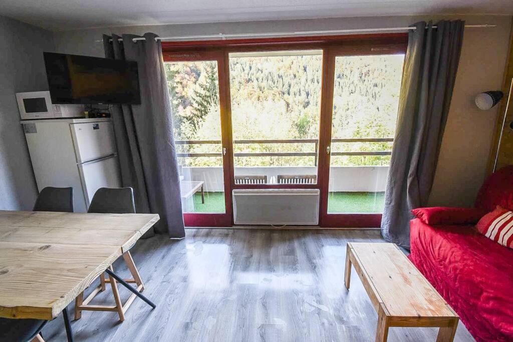 Le Relai S31 - Grand Et Lumineux Studio Avec Coin Montagne 4-6 Pers, Tout Equipe, Avec Wifi, A 30M Des Pistes Avec Un Grand Balcon, Draps Non Compris Saint-Jean-dʼAulps Zewnętrze zdjęcie